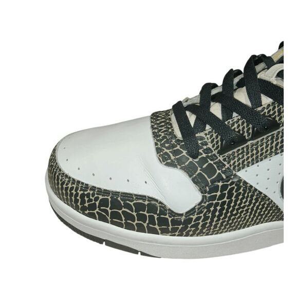 NIKE Delta Force 3/4 Deluxe Sneakers Size 12 main image 11